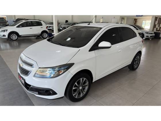 CHEVROLET ONIX 1.4 MPFI LT 8V FLEX 4P MANUAL